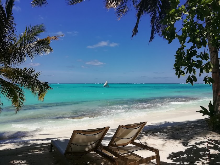 partir aux maldives aloka sanna