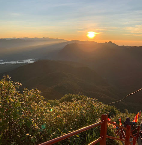 Vue Adam's Peak Aloka Sanna Agence Voyage Sri Lanka