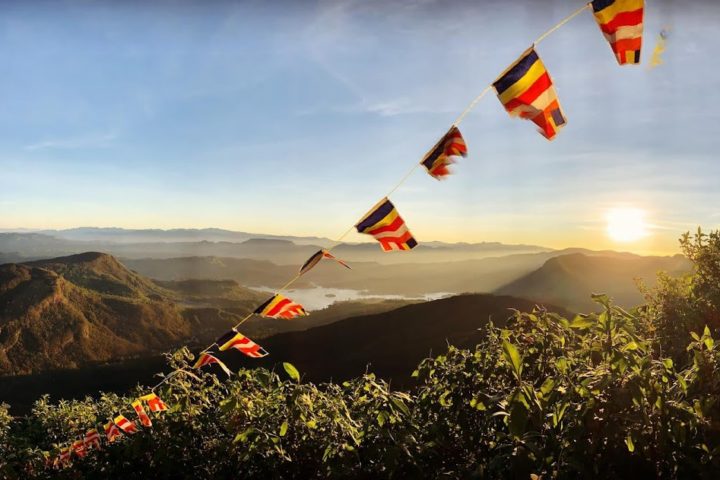 Vue Adam's Peak Aloka Sanna Agence Voyage Sri Lanka