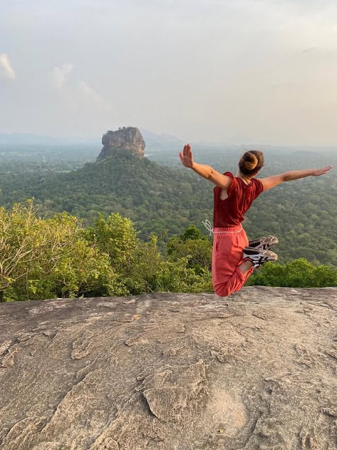 Vue du Rocher du Pidurangala au Sri Lanka