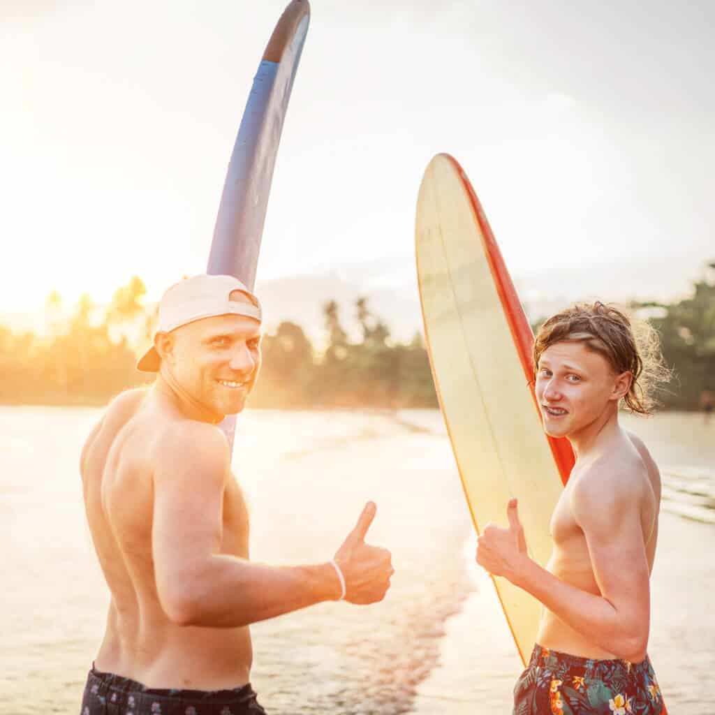 Session de surf au Sri Lanka pour petits et grands pendant les vacances d’hiver