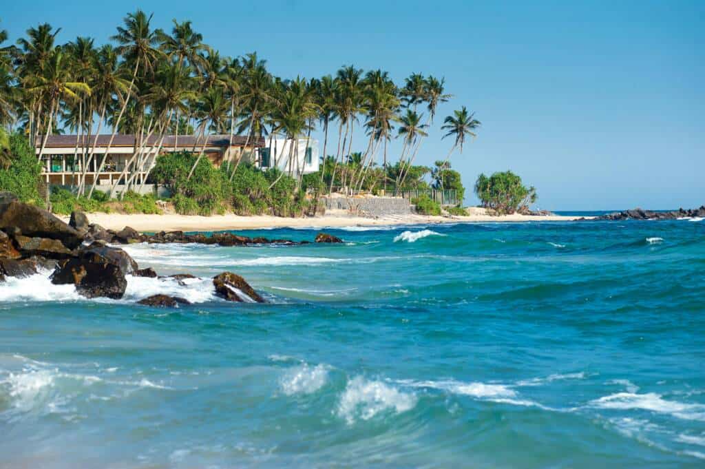 les plages de la côte est du Sri Lanka